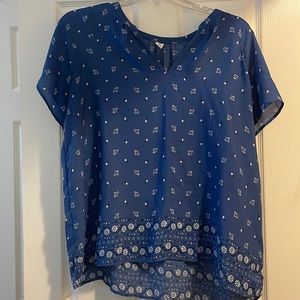 Old Navy blue short sleeve shirt